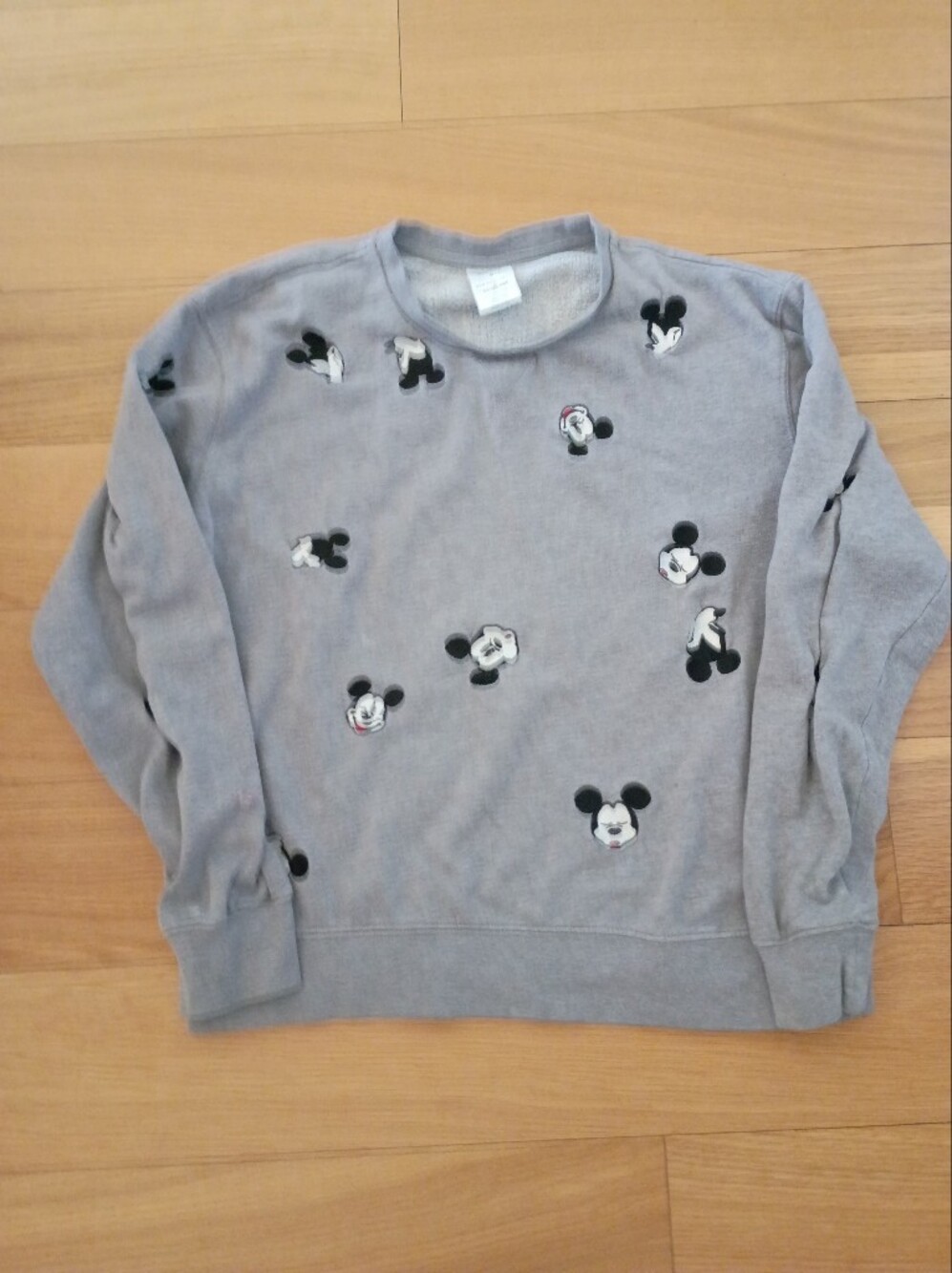 Disney Pullover Crew neck Light Gray Mickey Mouse Sweatshirt